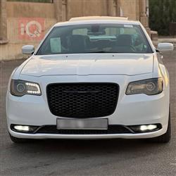 كرايسلر 300